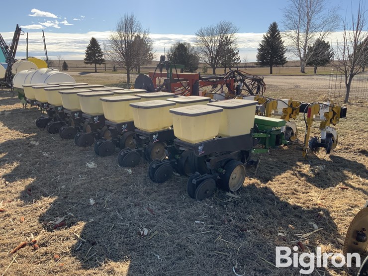 john-deere-7100-image-5