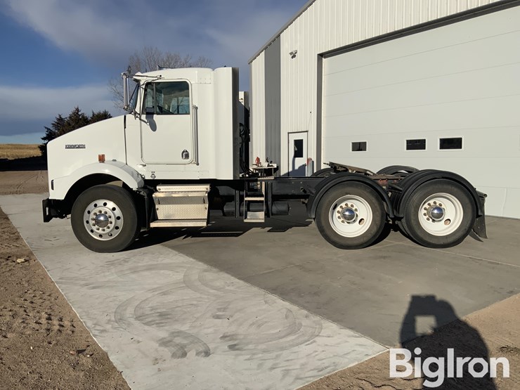 2001-kenworth-t800-image-8