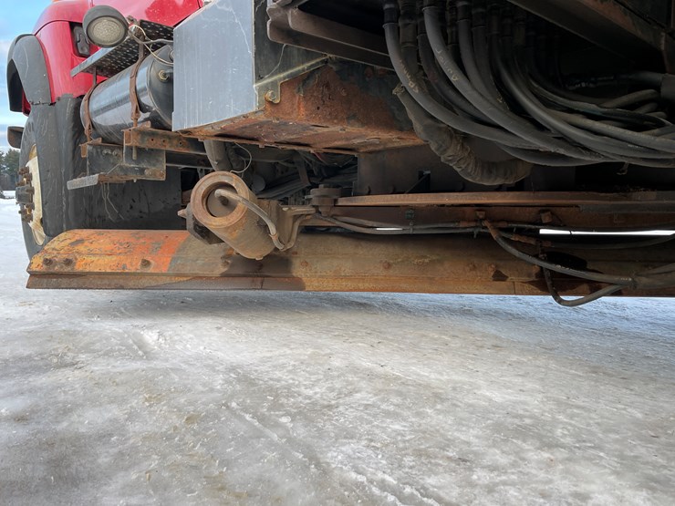 2007-international-7400-image-22