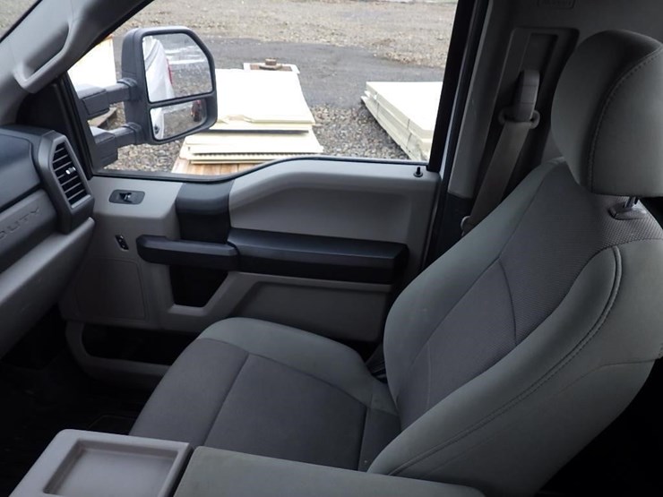 2017-ford-f250-image-26