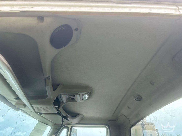 2012-international-prostar-image-15