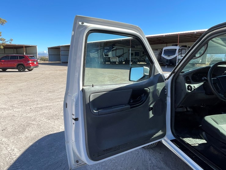 2011-ford-ranger-image-18