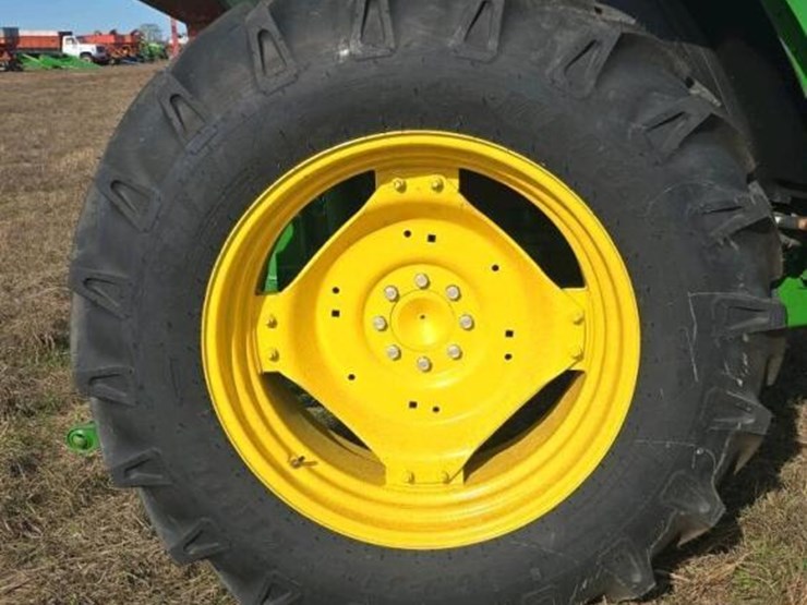 1993-john-deere-6100-image-6