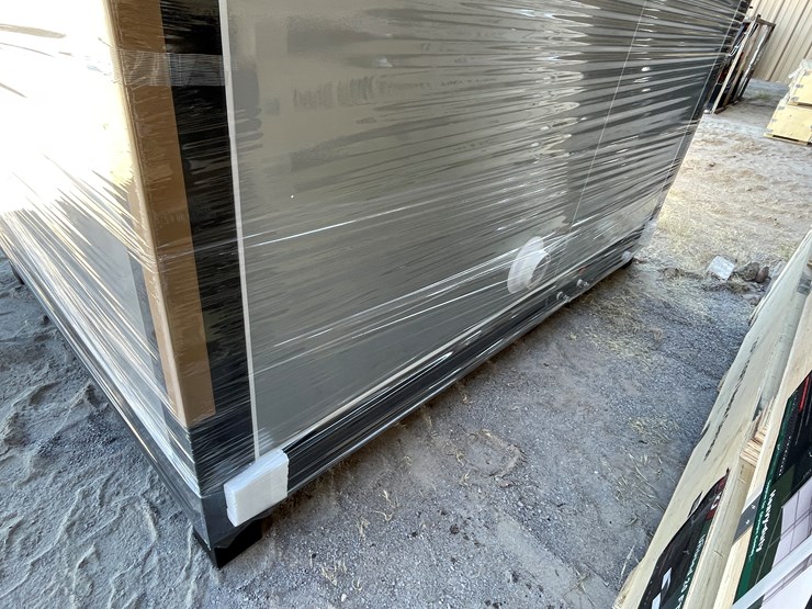 #3850-•-portable-restroom-image-7