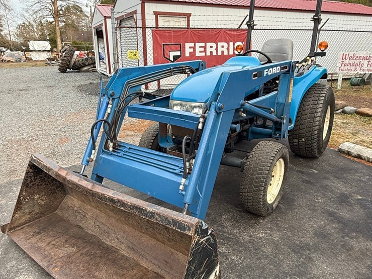 new-holland-1630-image-1