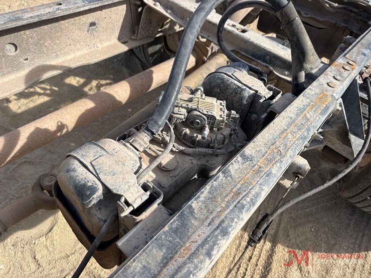 2016-ford-f550-xl-image-9