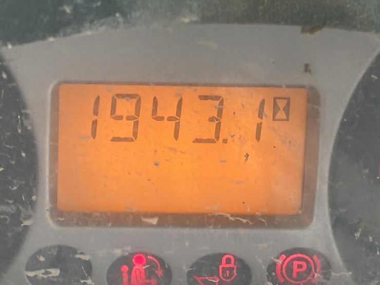 2018-bobcat-s570-image-20