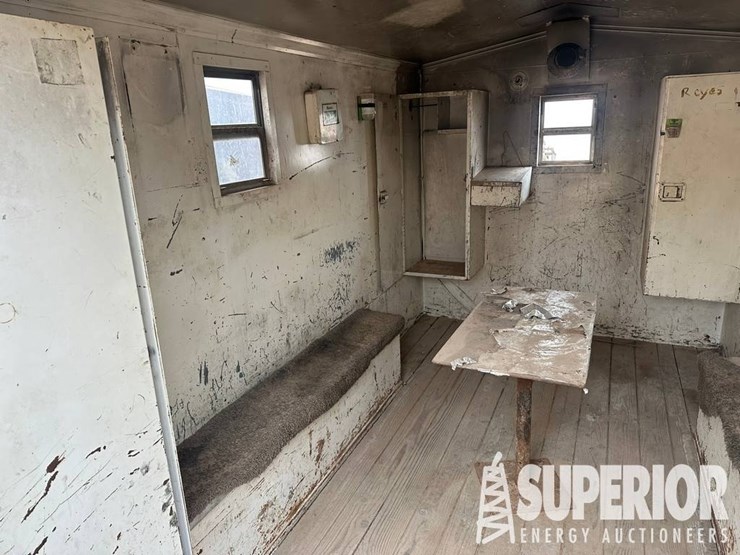 (x)-2008-terry's-trailers-t/a-bp-crewhouse-traile...-image-3