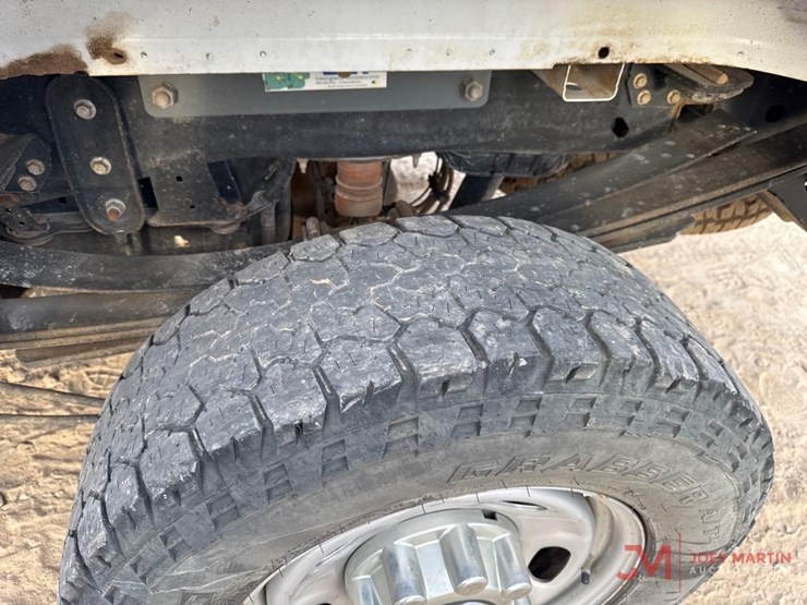 2018-ford-f250-xl-image-8