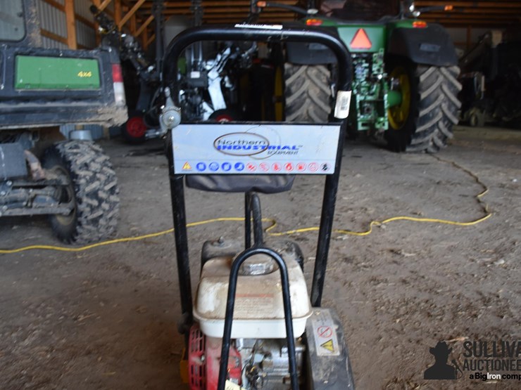 2015-north-industrial-equipment-jpc-60-plate-compactor-image-6