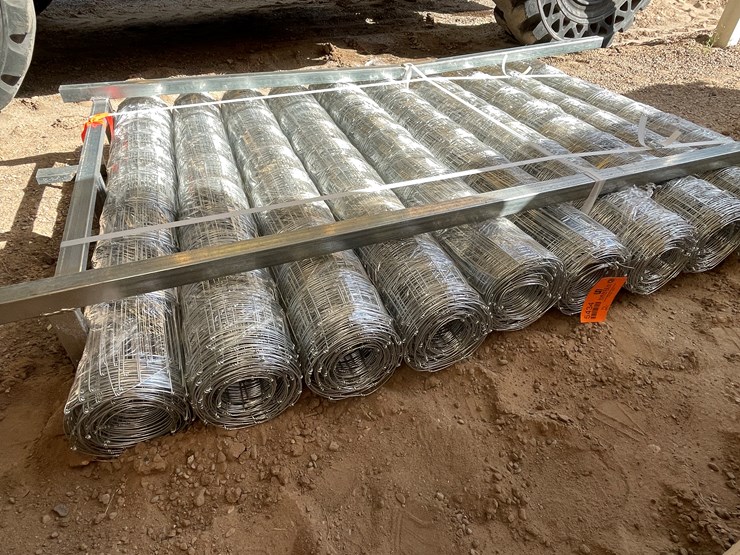 #3832-•-field-galvanized-fence-image-7