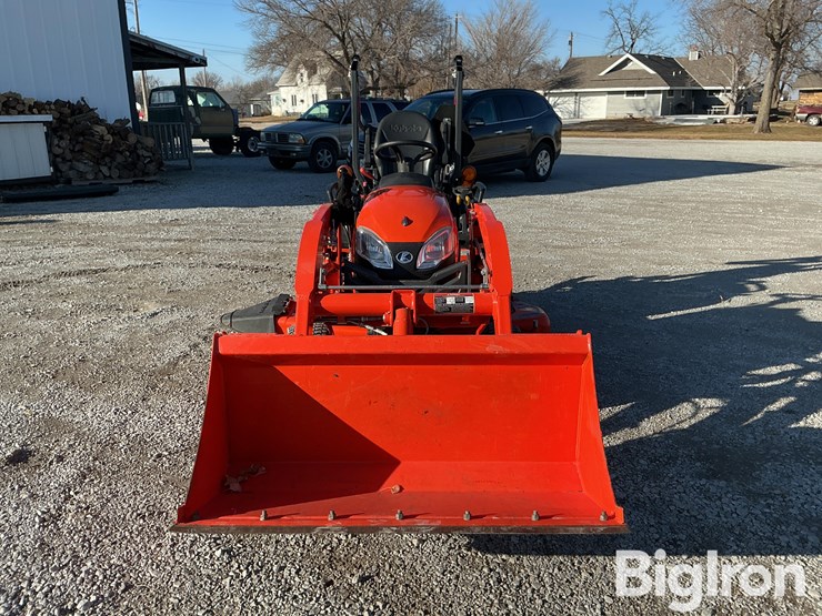 2021-kubota-bx2380-image-2