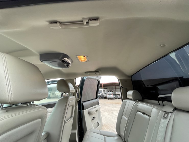 2011-chevrolet-silverado-2500hd-lt-image-112