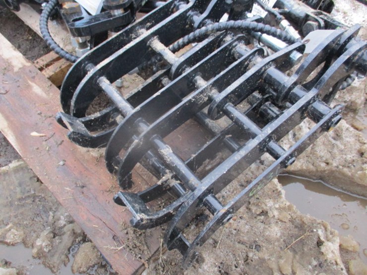 #6631-•-mini-excavator-grapple-fits-one-ton-mini-excavators-500*400*260-weight:27kg-image-1