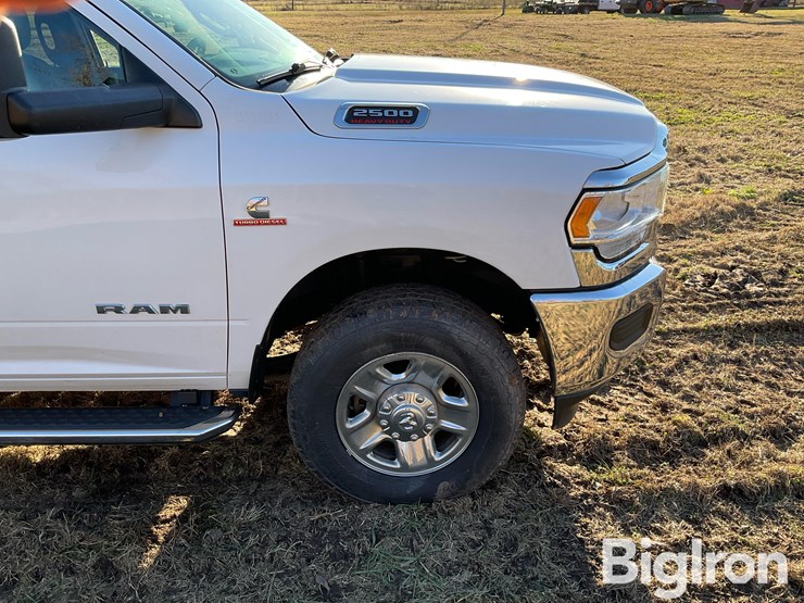 2022-ram-2500-hd-image-11