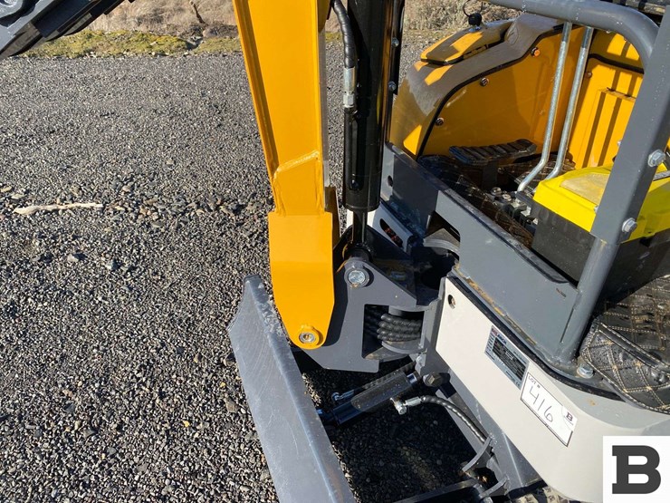 2025-sdlanch-sdle20-mini-excavator-image-12