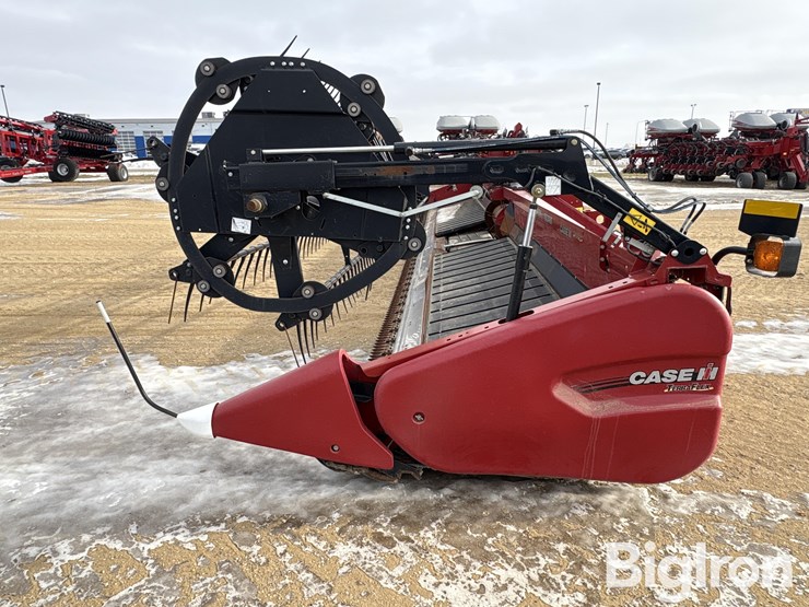 2022-case-ih-3162-image-9