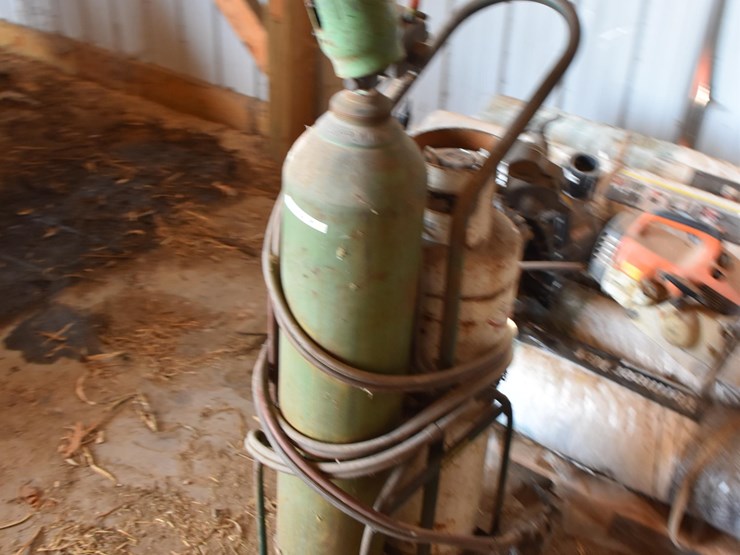 torch-outfit-image-2