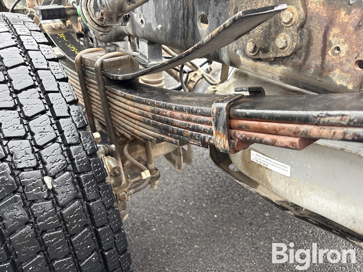 2016-ford-f550-xl-image-13