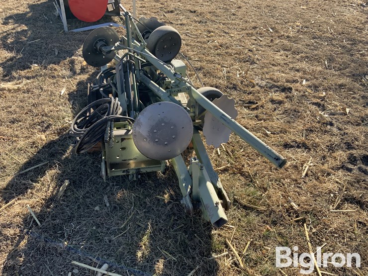 orthman-hydraulic-side-markers-image-4