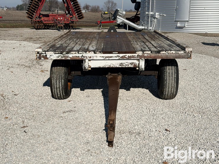 papec-1000-10-ton-running-gear-hay-wagon-w/hoist-image-2