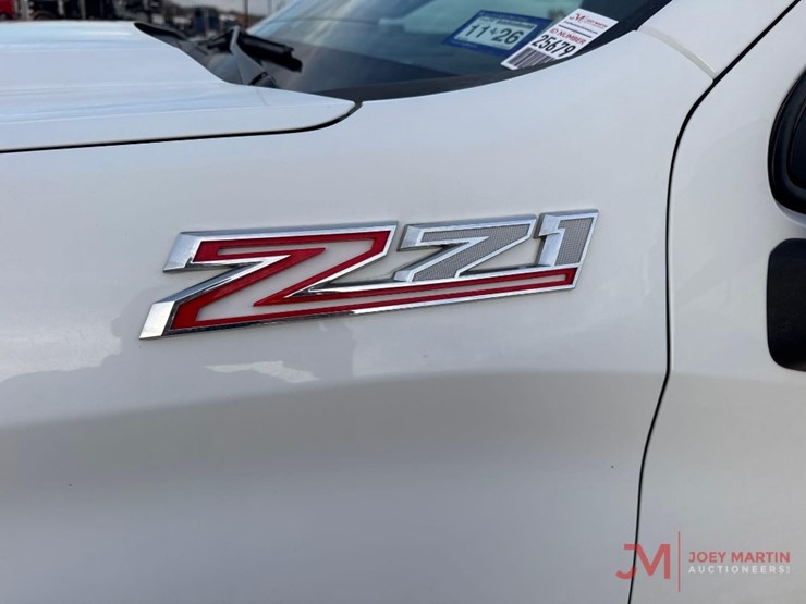 2020-chevrolet-1500-image-7