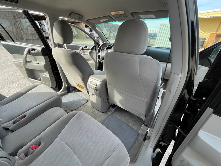 2008-toyota-highlander-image-110