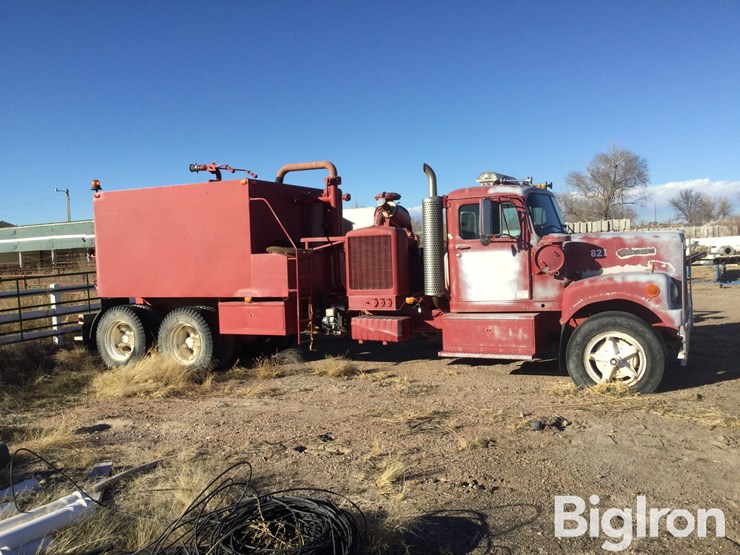 1970-white-4000-image-8