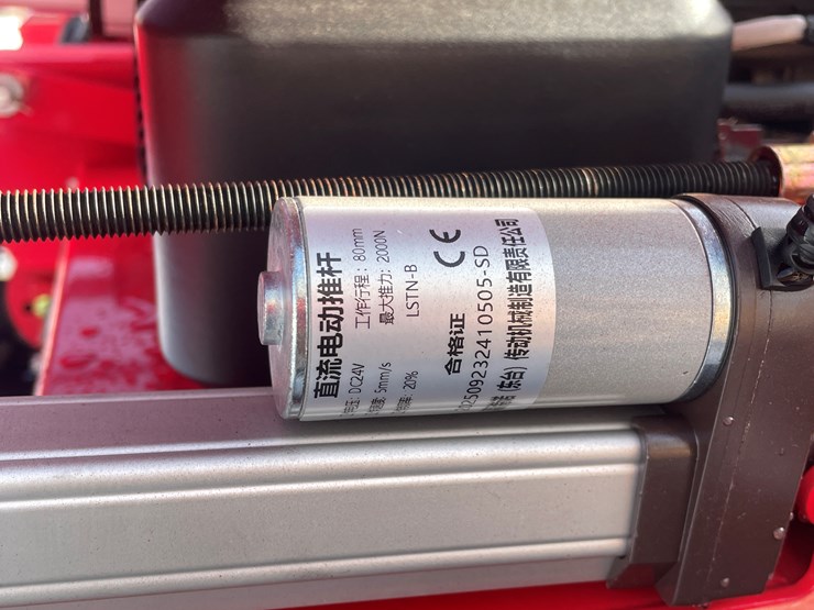 #180-•-remote-controlled-lawn-mower-(mosinee,-wi)-image-10