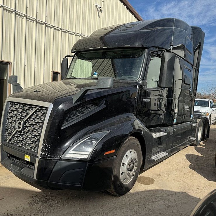 2019 VOLVO VNL 860