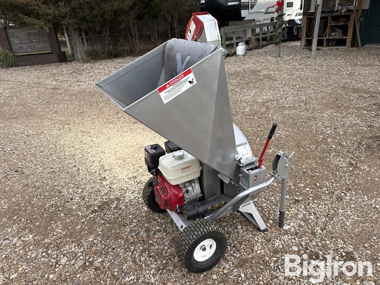 2015-honda-gx390-image-1