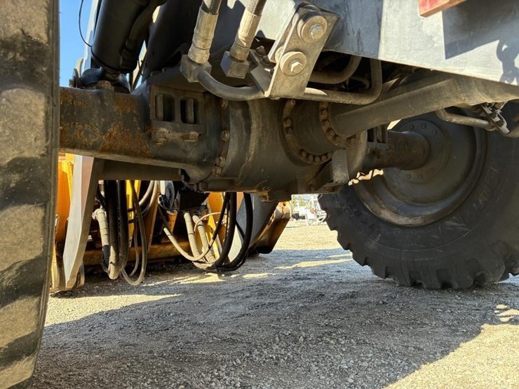 2008-komatsu-wheel-loader-image-13