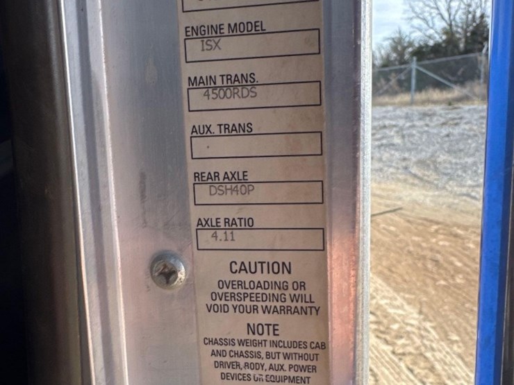 2013-kenworth-t800-image-48