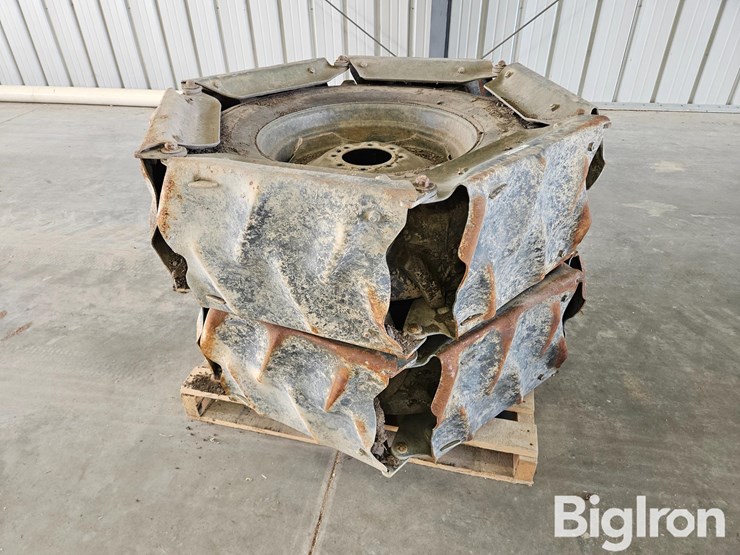 11r24.5-pivot-tires/rims-w/steel-tracks-image-1