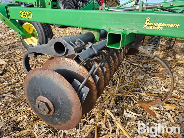 2008-john-deere-2310-image-18