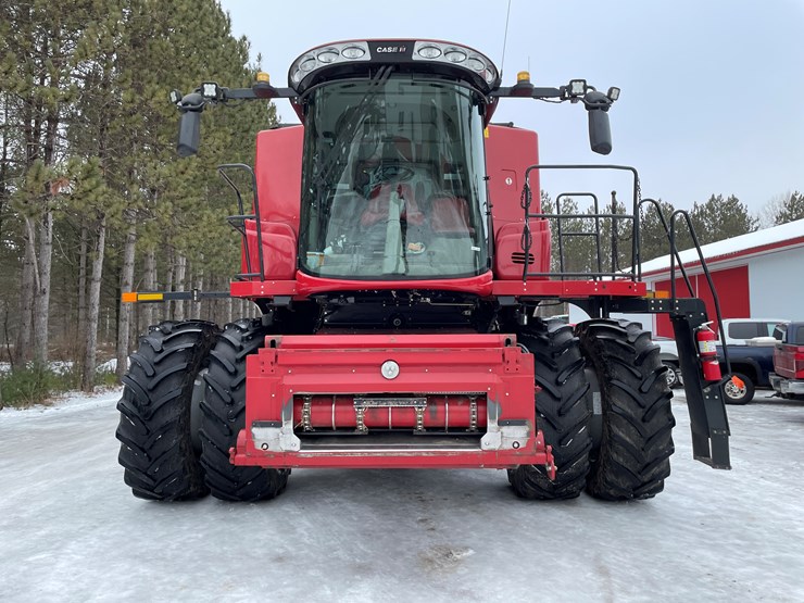 2017-case-ih-7240-image-2