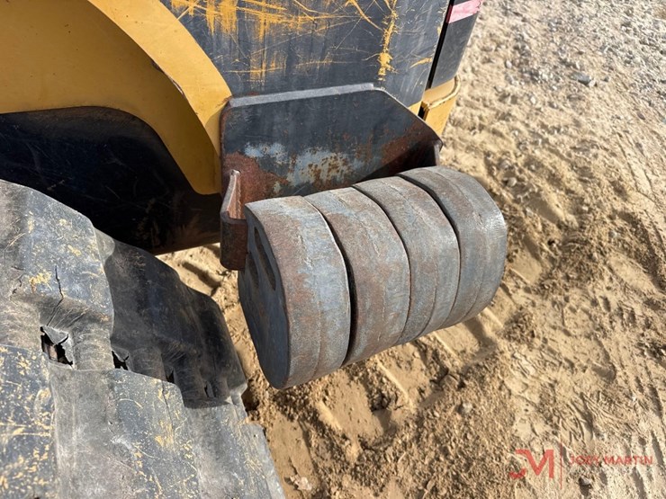 caterpillar-246b-image-12