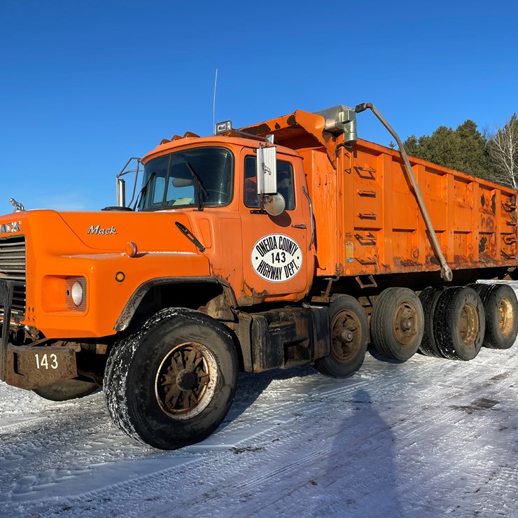 #314 • 1994 Mack Quad Axle Dump Truck (Has WI Title)(Merrill, WI)