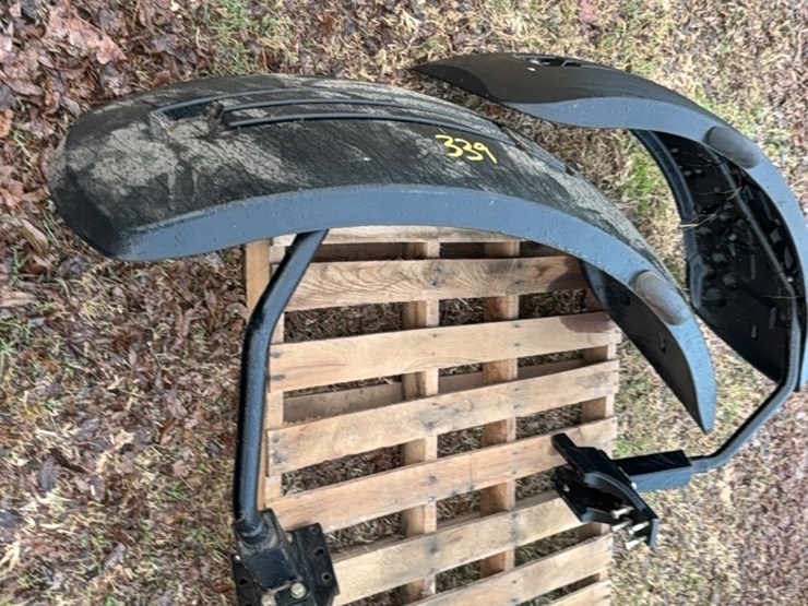 john-deere-front-fenders-image-3
