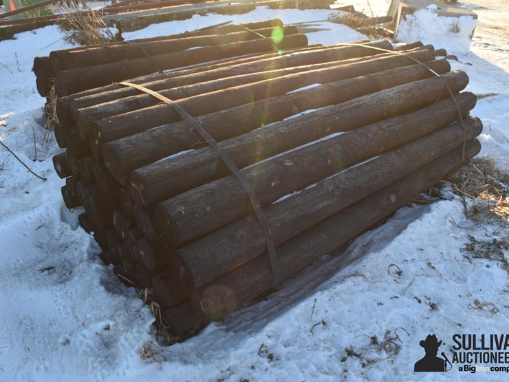 wooden-posts-image-3