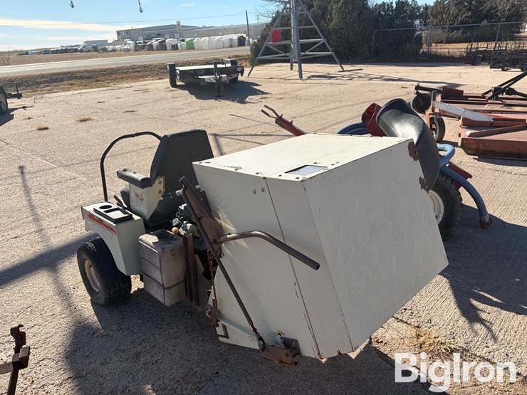 2000-grasshopper-614-image-7