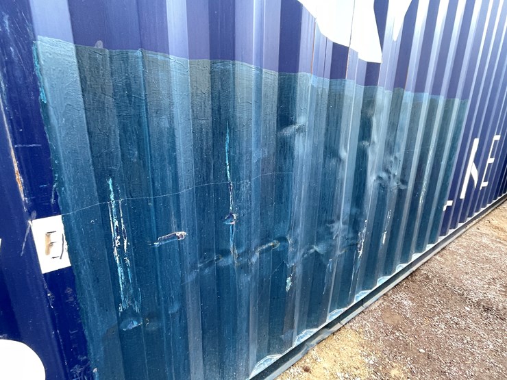 #200b-•-40'-container-image-7