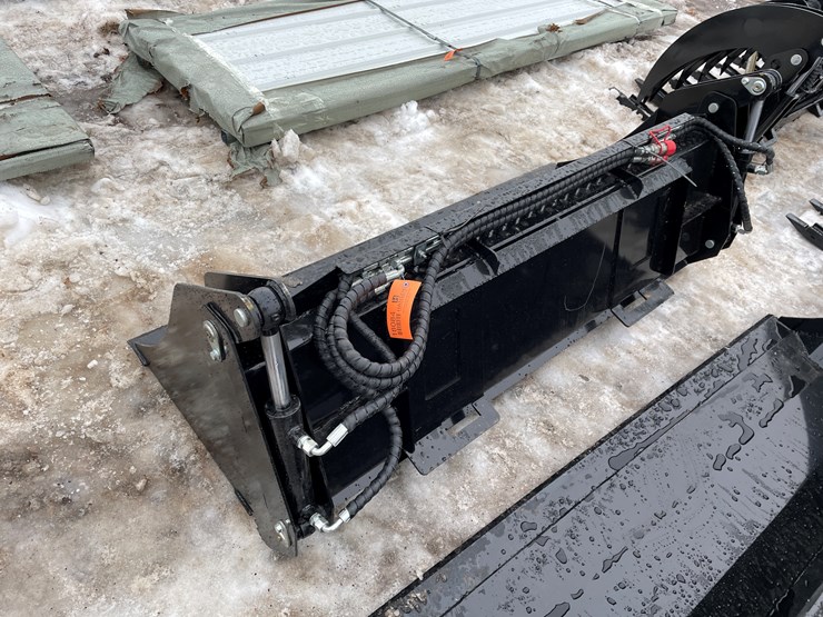 #18084-•-unused-2026-skid-steer-4-in-1-bucket-attachment-(princeton,-mn)-image-4