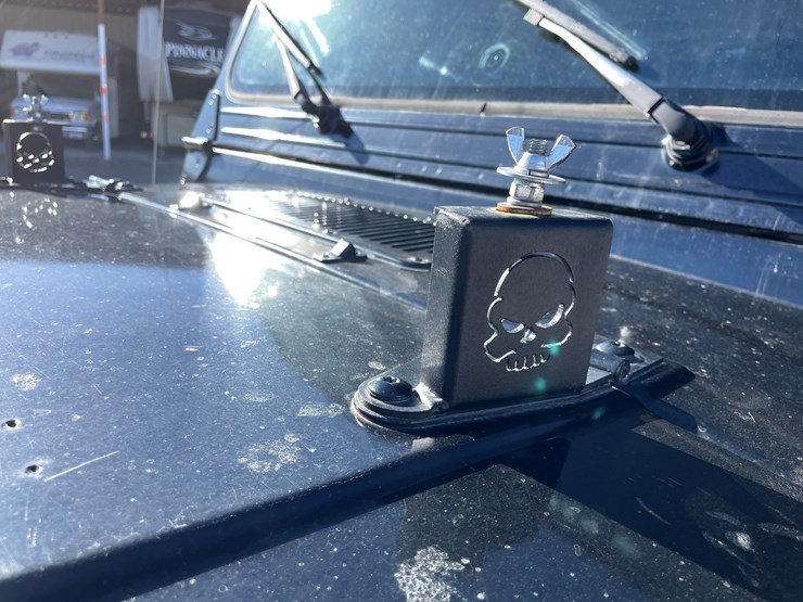 1995-jeep-wrangler-image-64