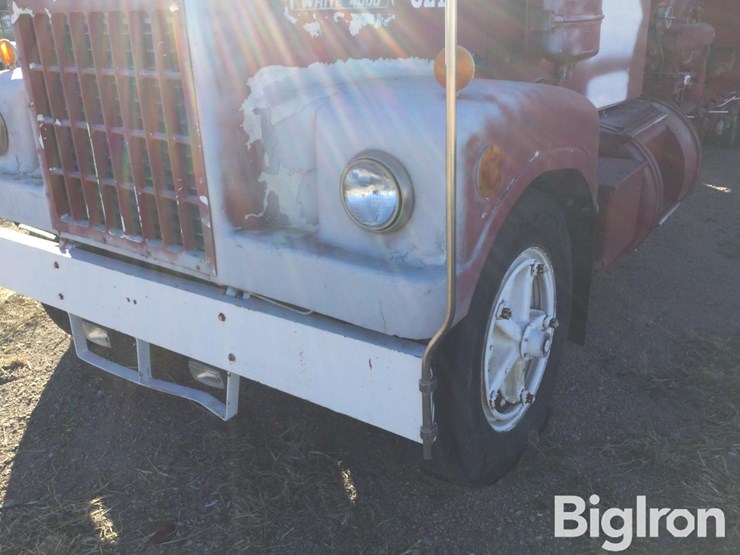 1970-white-4000-image-18