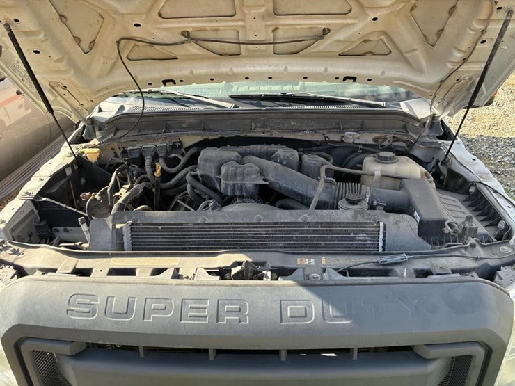 2014-ford-f250-image-22