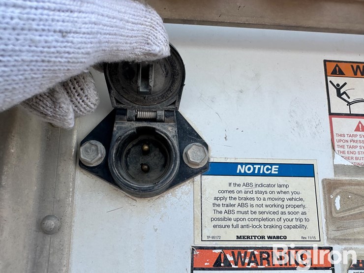 2019-merritt-grain-trailer-image-15