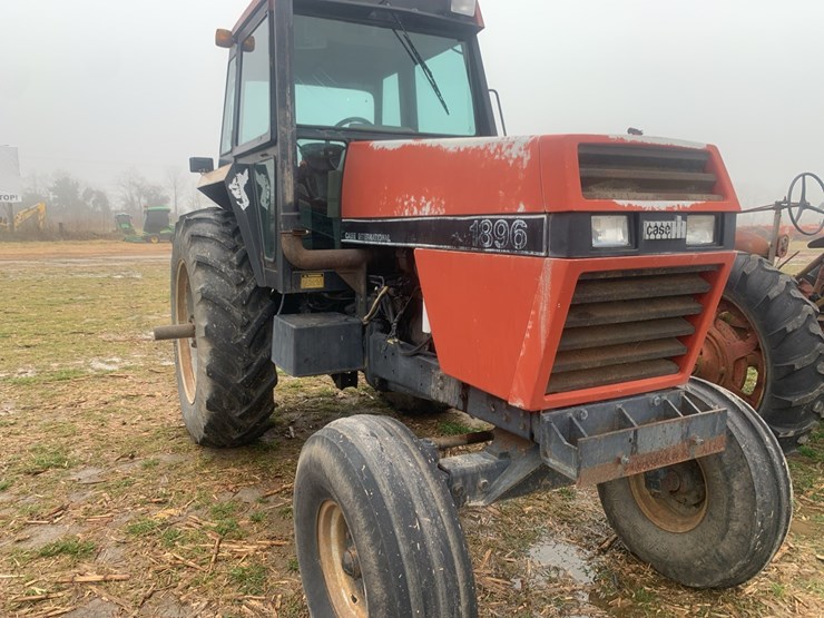 case-ih-1896-image-3