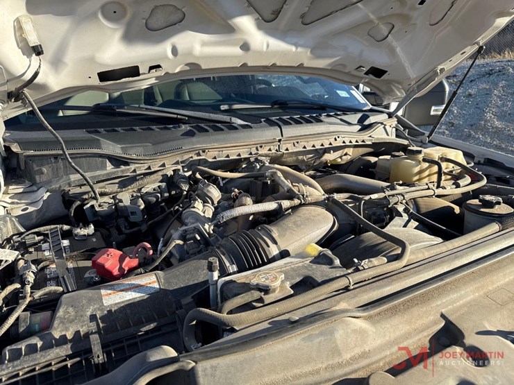 2020-ford-f250-xlt-image-14