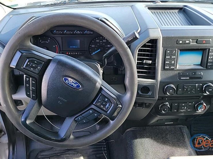 2017-ford-f550-image-23